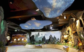 大鲵生物科技馆 酒店 无锡两酒店公开售卖鳄鱼娃娃鱼  工作人员：卖得还不错