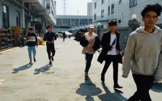 兴英科技公司 职校学生工输送链里的灰色生意经