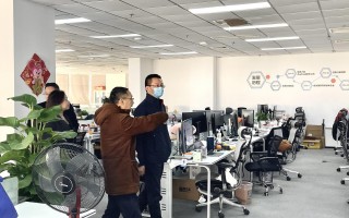 点众科技实习 【岗位直推】10月24日下午，“京彩就业 职等你来”对外经济贸易大学2025届毕业生秋季双选会——综合场（二）